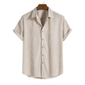 Camisa con botones de manga corta