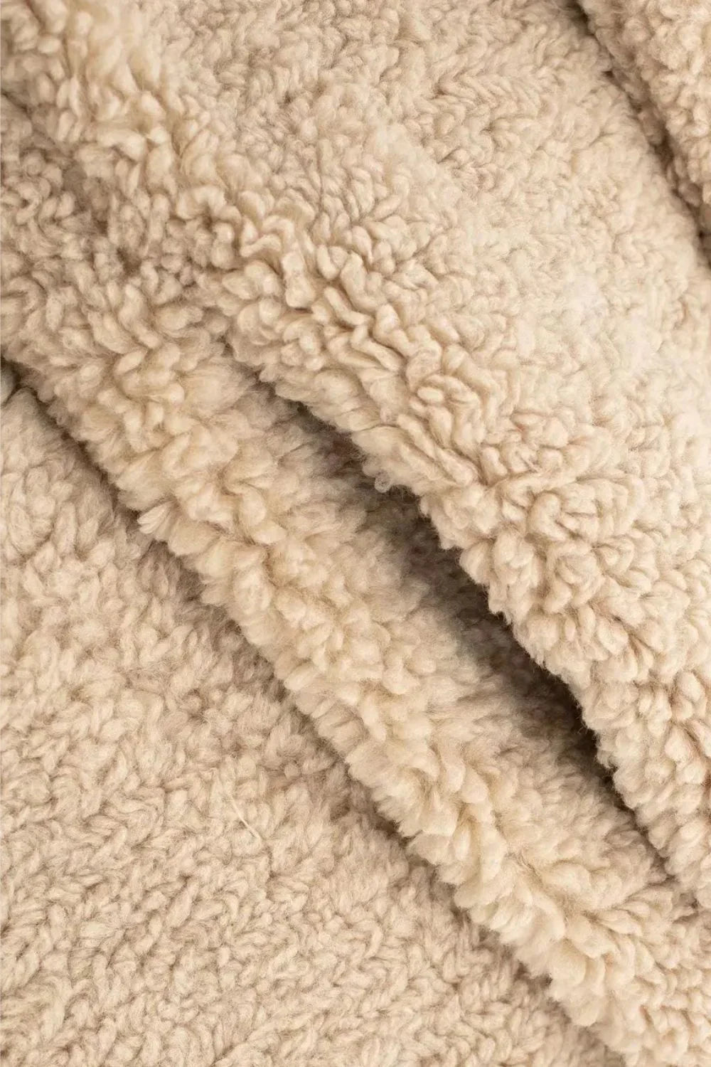 Abrigo largo de peluche